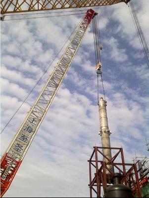 千噸吊車(chē)新劍初試 兗礦新疆晴空無(wú)限