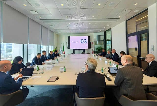 莫鼎革會(huì)見(jiàn)塞班工程公司董事長(zhǎng)亞歷山德羅·普利蒂