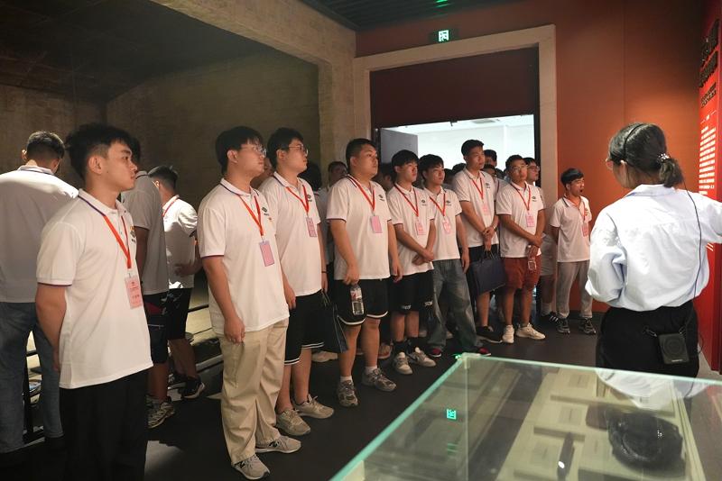 2024年7月25日，公司組織新入職員工到楊開慧紀(jì)念館接受愛國主義教育