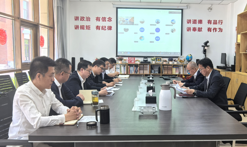 唐文方到華北公司調(diào)研指導(dǎo)工作